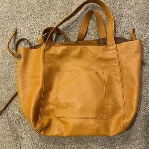Leather tote bag